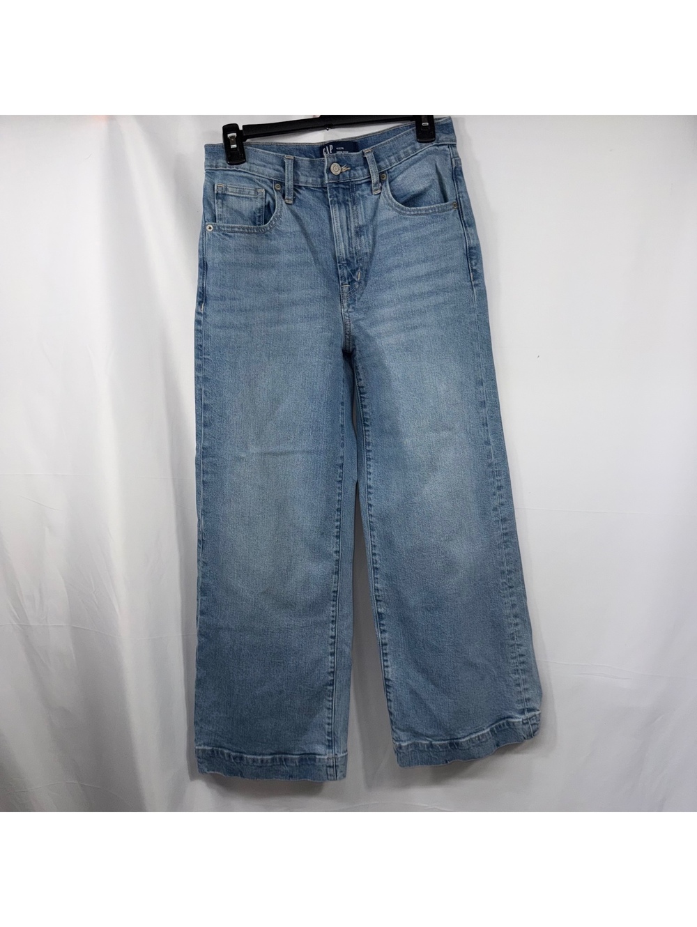 Gap High Rise Wide Leg Crop Jeans 4/27R